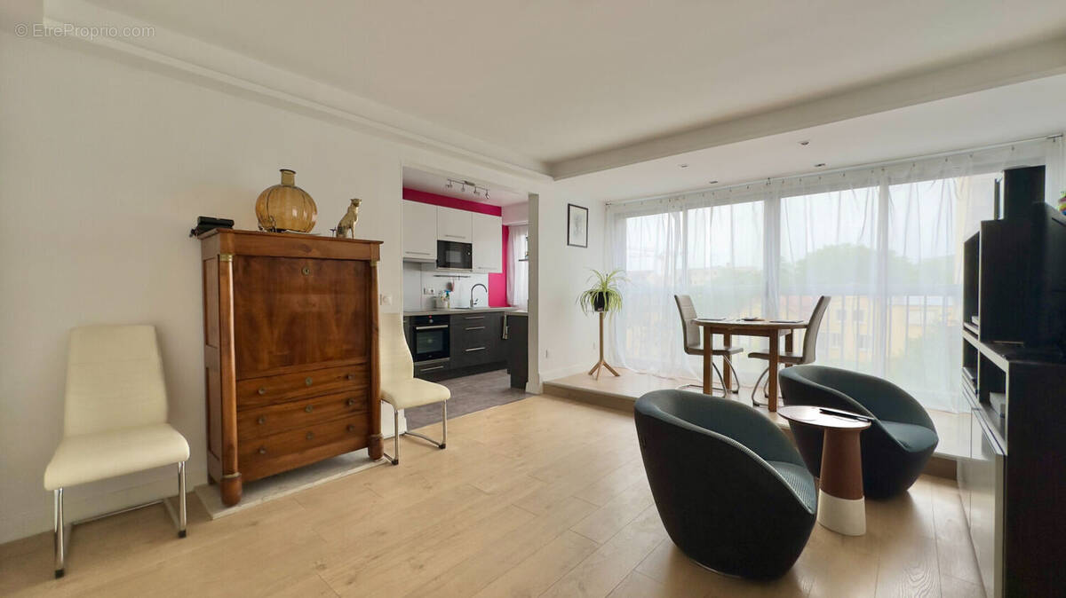 Appartement à JUVISY-SUR-ORGE