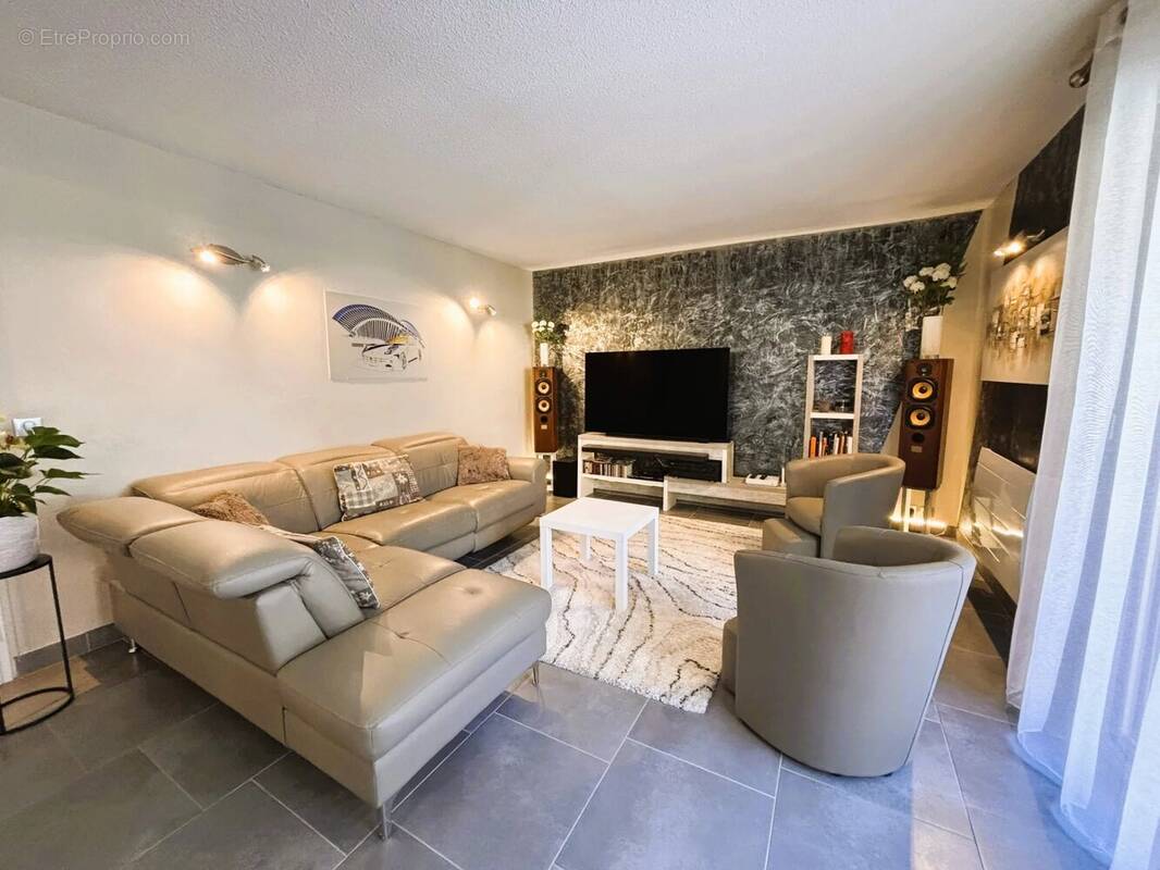Appartement à MOUTIERS
