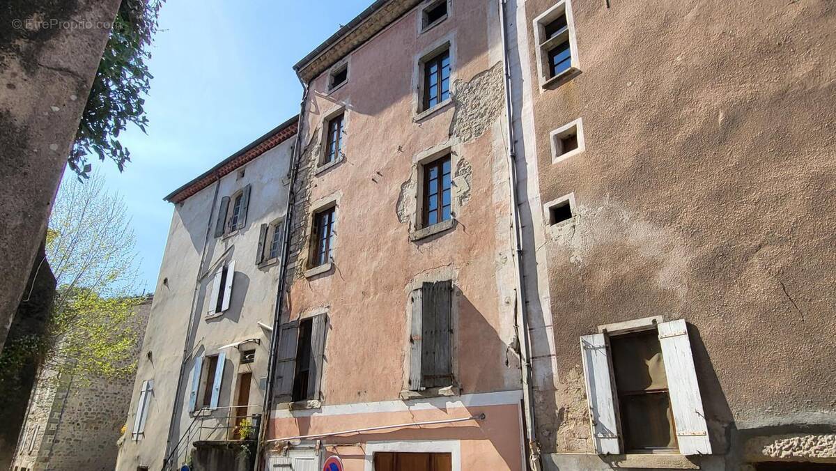 Appartement à LARGENTIERE