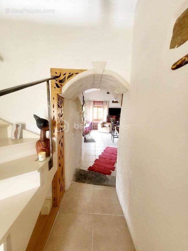 Maison à PRIVAS