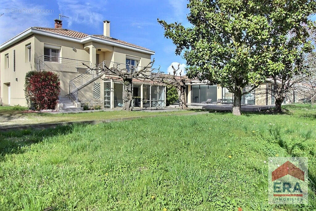 Maison à ALTHEN-DES-PALUDS
