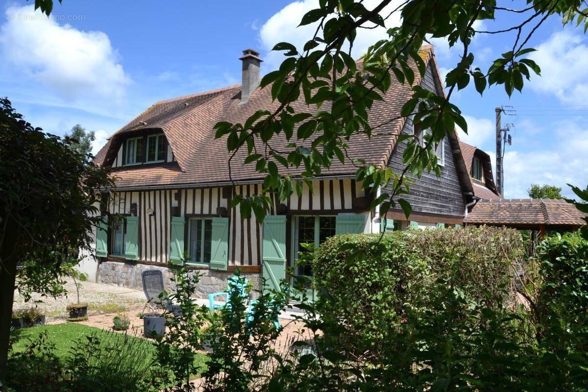 Maison à SAINT-RIQUIER-ES-PLAINS