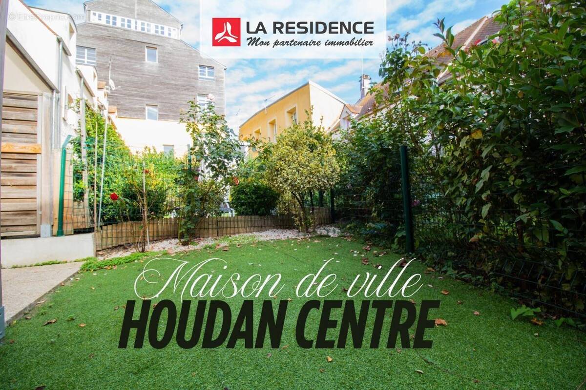 Maison à HOUDAN