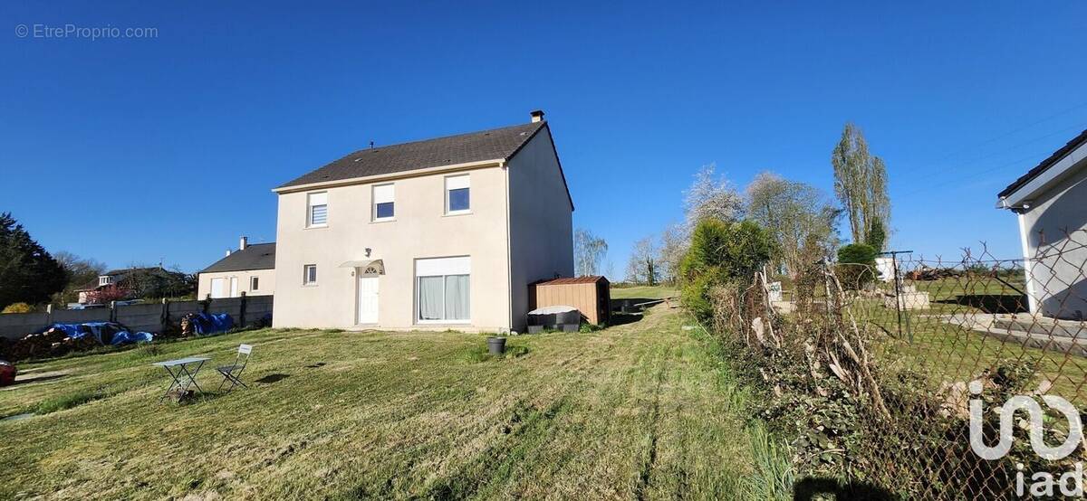 Photo 1 - Maison à FERRIERES-EN-GATINAIS
