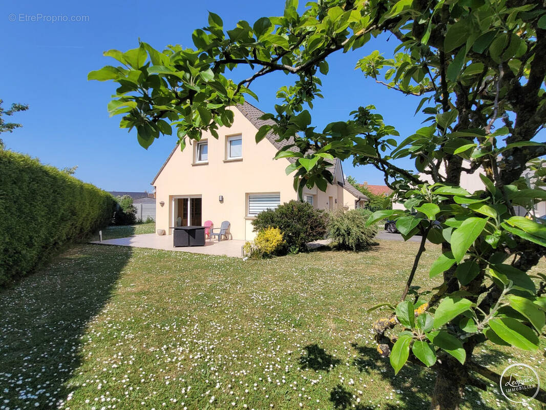 Maison à CALAIS
