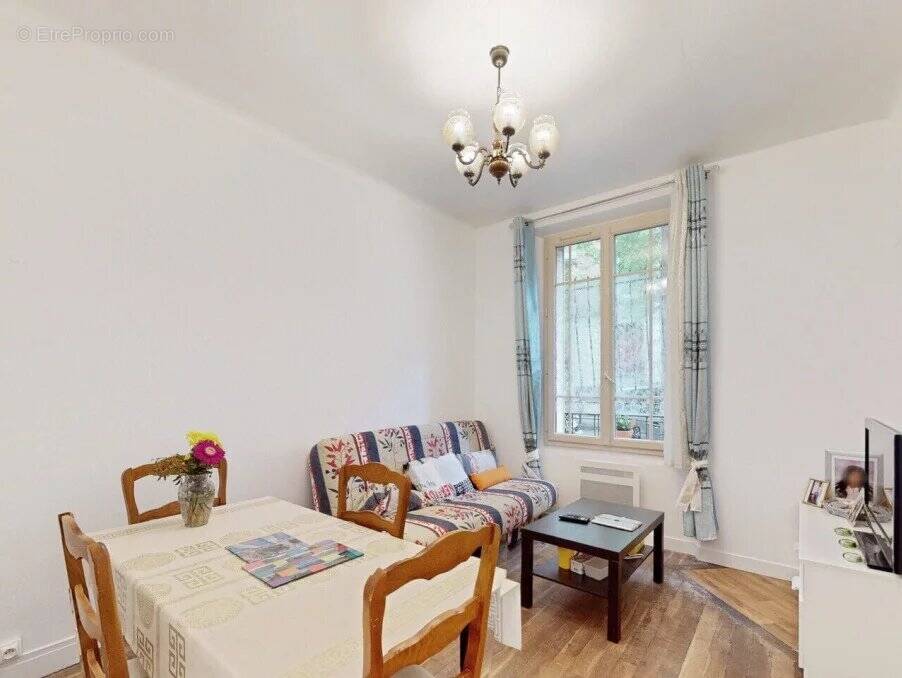 Appartement à VITRY-SUR-SEINE