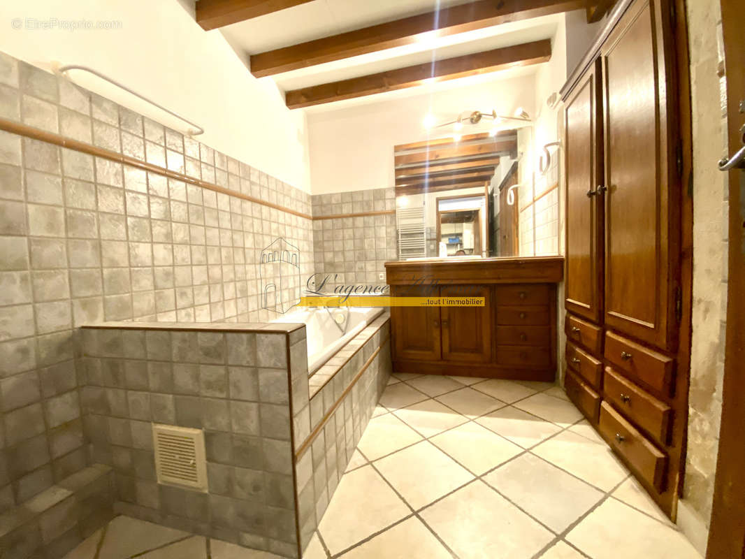 Appartement à MONTELIMAR