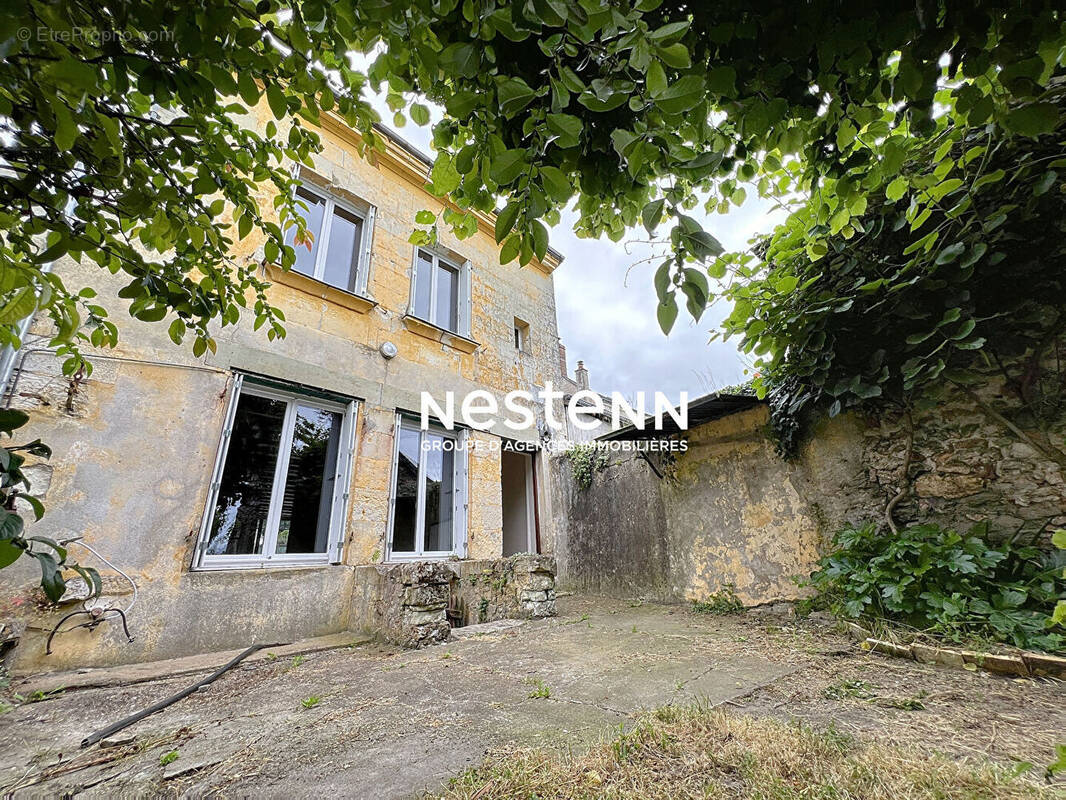 Maison à CORMERY