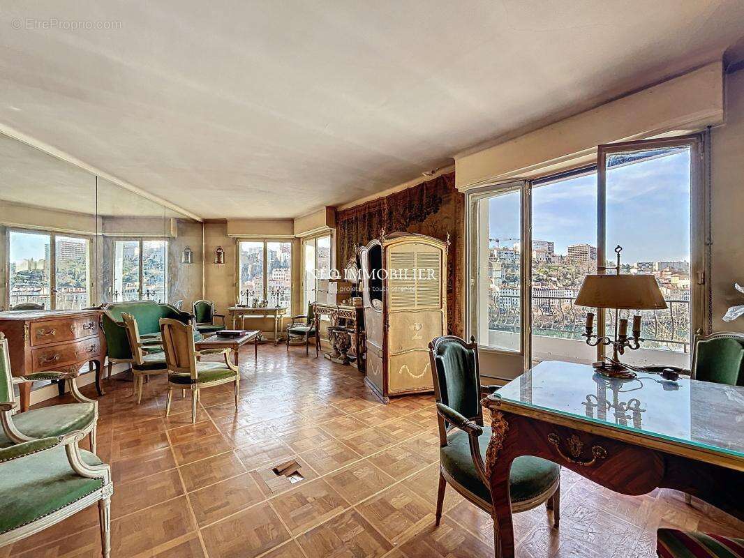 Appartement à LYON-6E