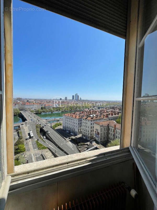 Appartement à LYON-1E