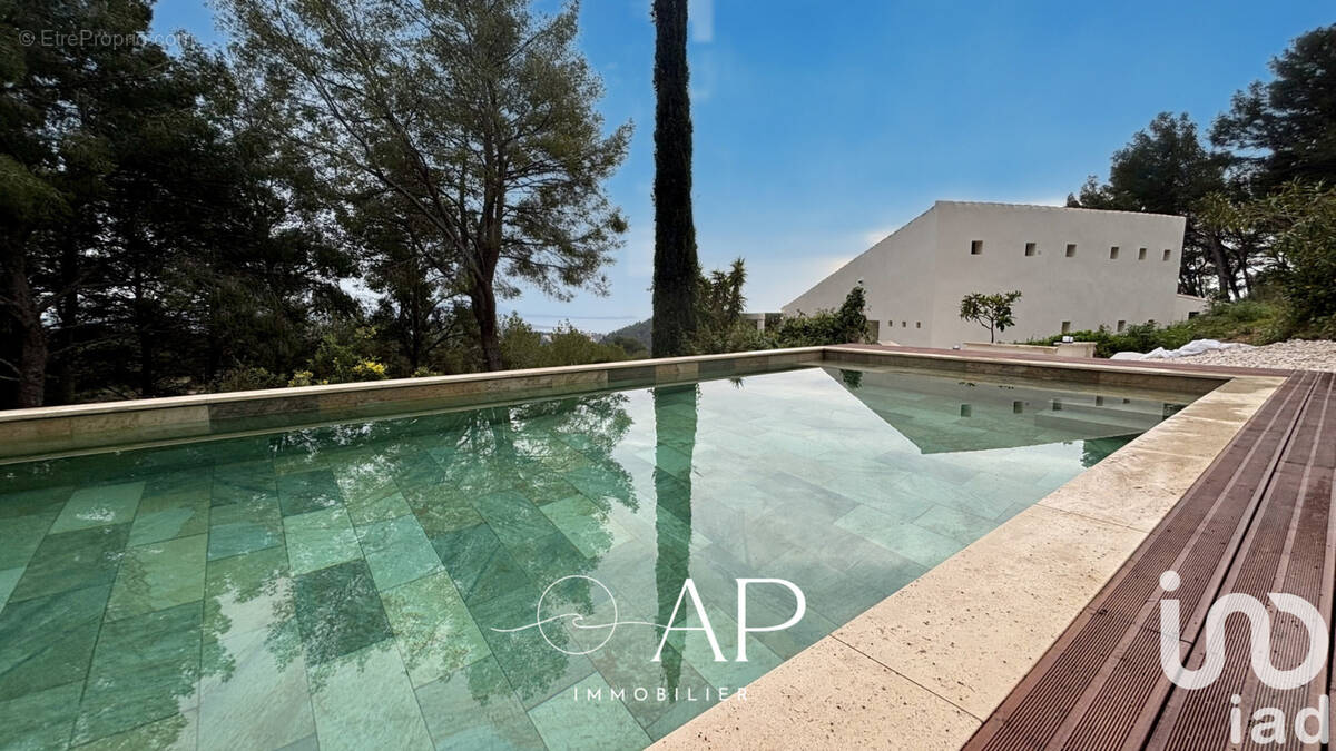 Photo 1 - Maison à BANDOL