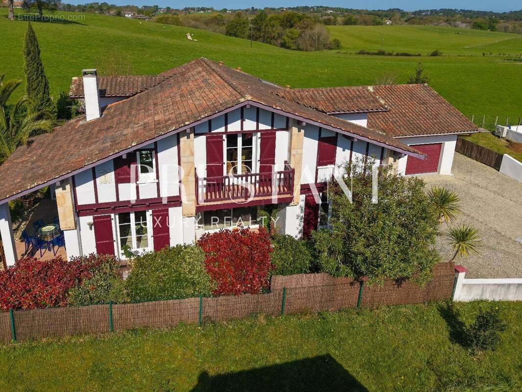 Maison à AHETZE