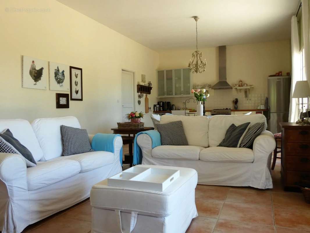 Maison à PRAYSSAC