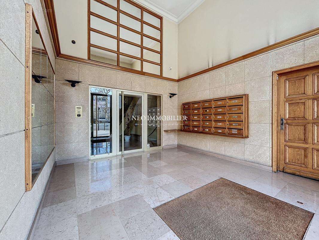 Appartement à LYON-6E