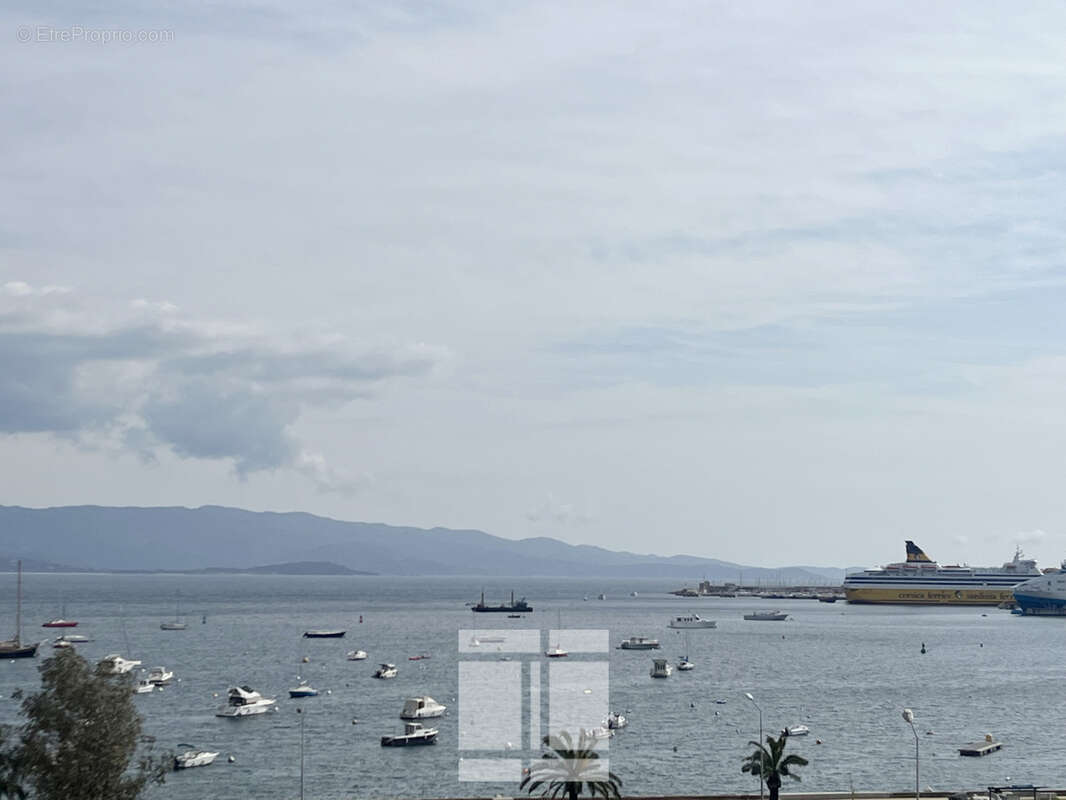 Appartement à AJACCIO