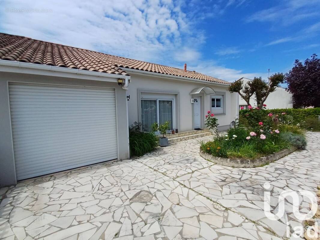 Photo 1 - Maison à CENON