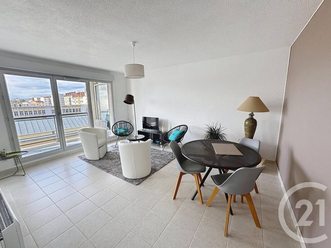 Appartement à LYON-7E
