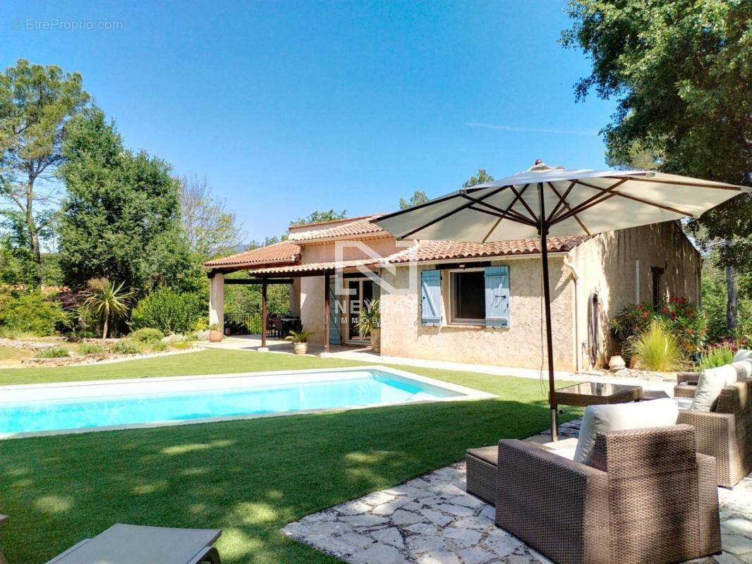 Maison à FAYENCE