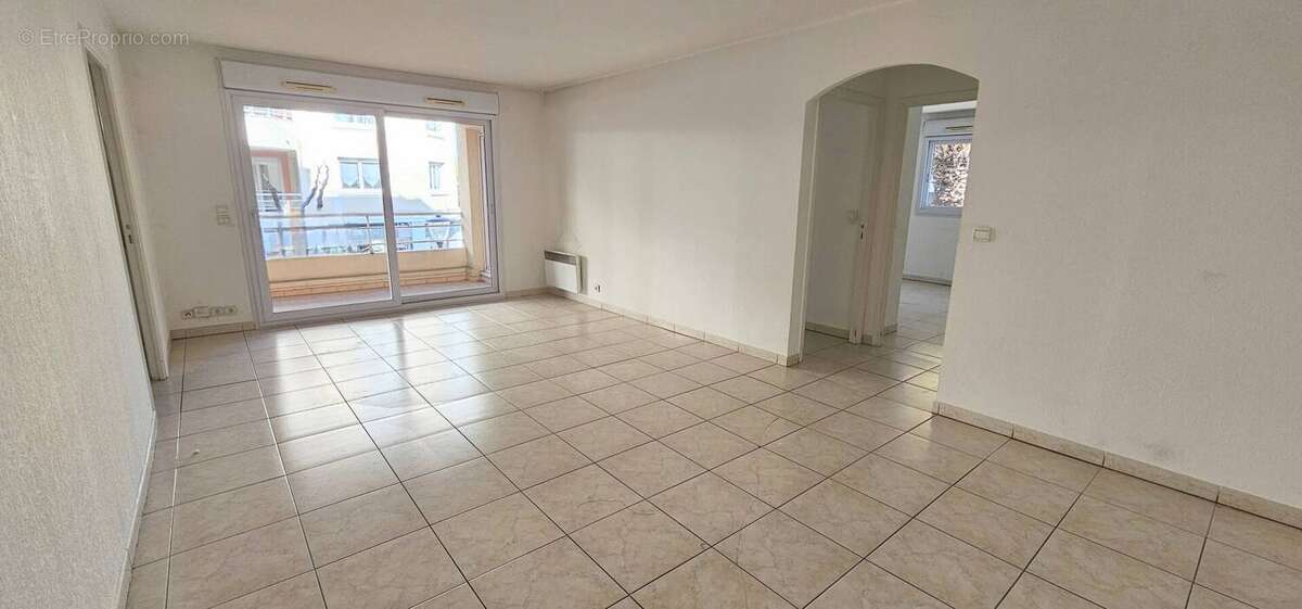 Appartement à SAINT-RAPHAEL