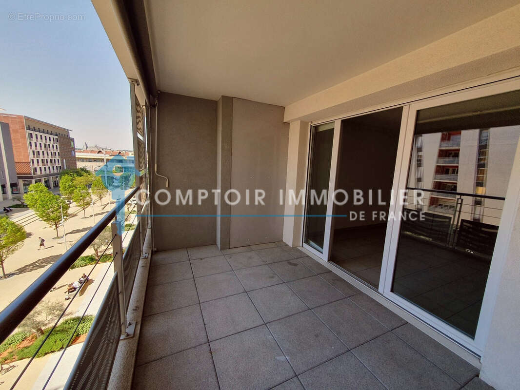 Appartement à NIMES