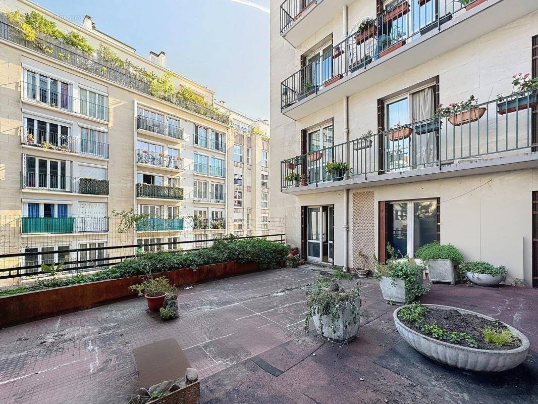 Appartement à PARIS-5E