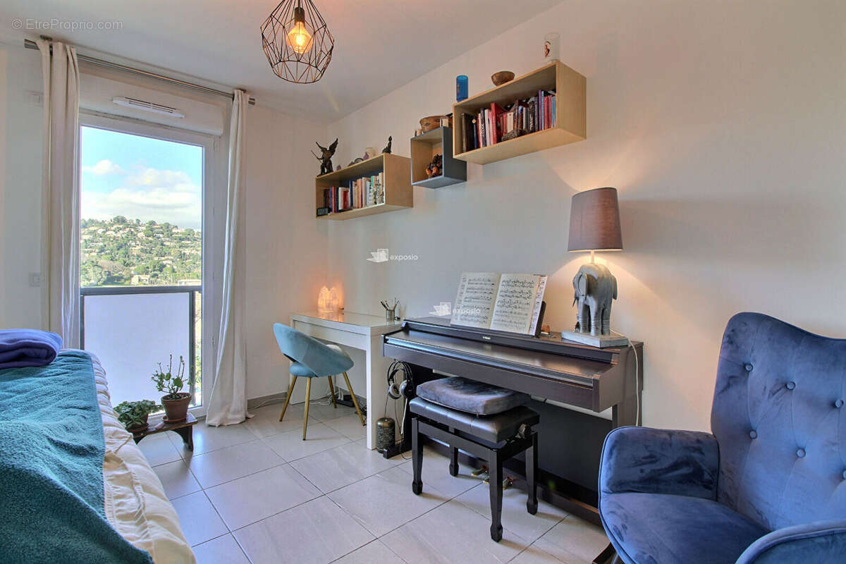 Appartement à MOUGINS