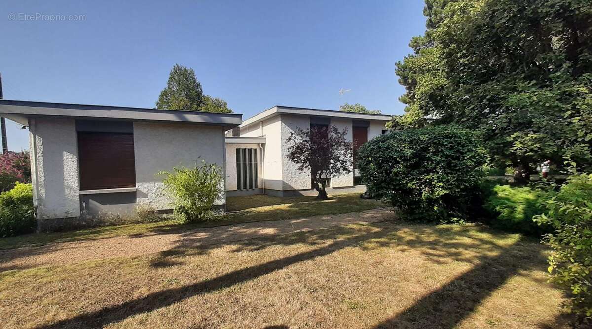 Maison à POITIERS