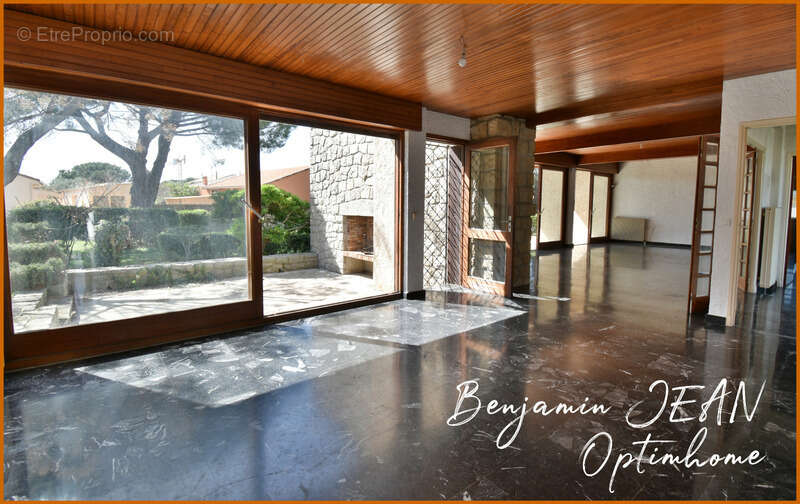 Maison à SAUVIAN