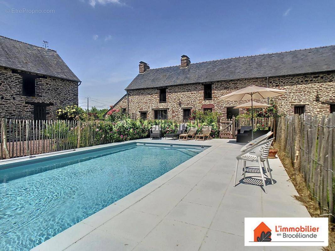 Maison à PAIMPONT