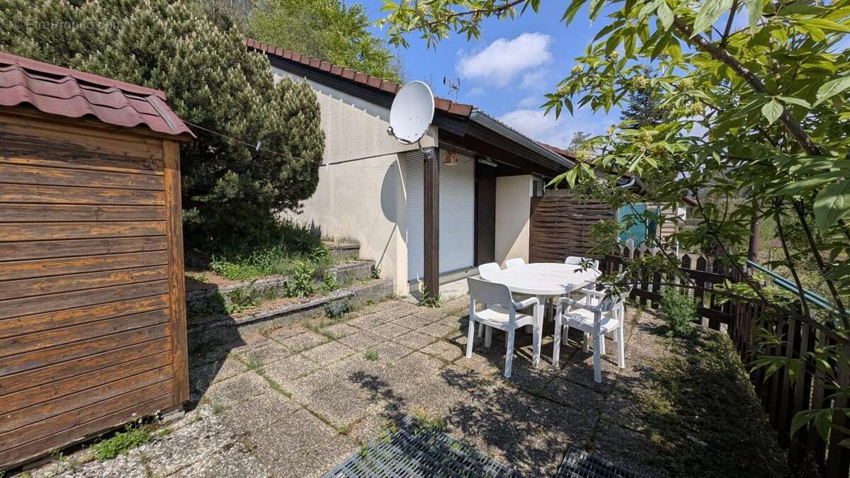 Maison à LES HOPITAUX-NEUFS