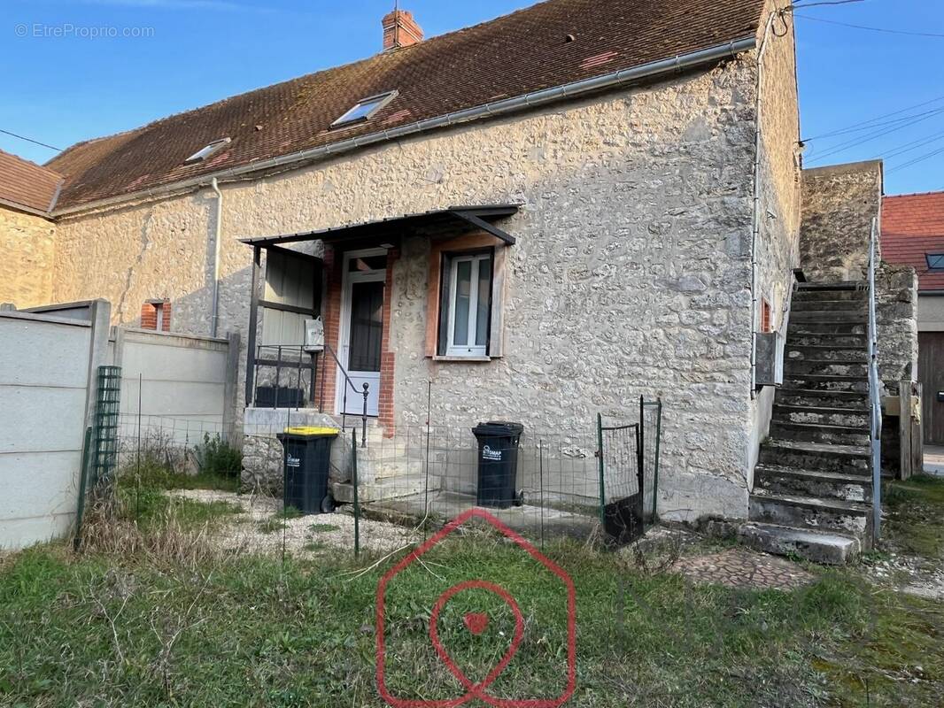 Maison à PUISEAUX