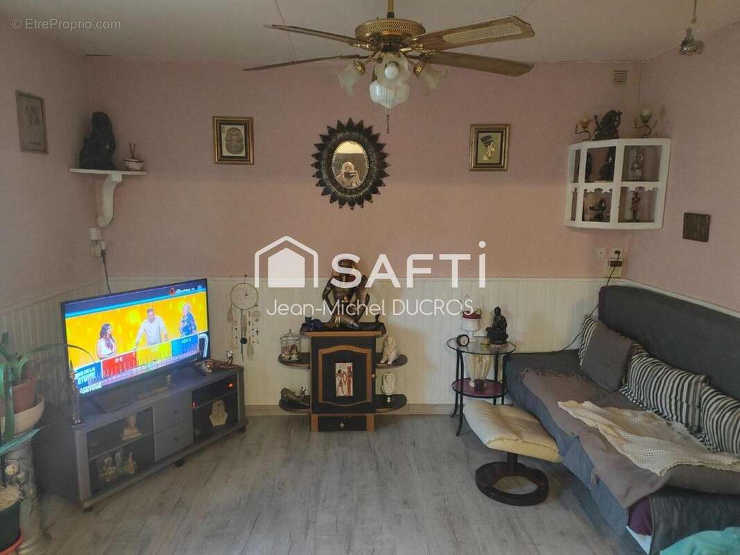Photo 4 - Appartement à ENTRAIGUES-SUR-LA-SORGUE