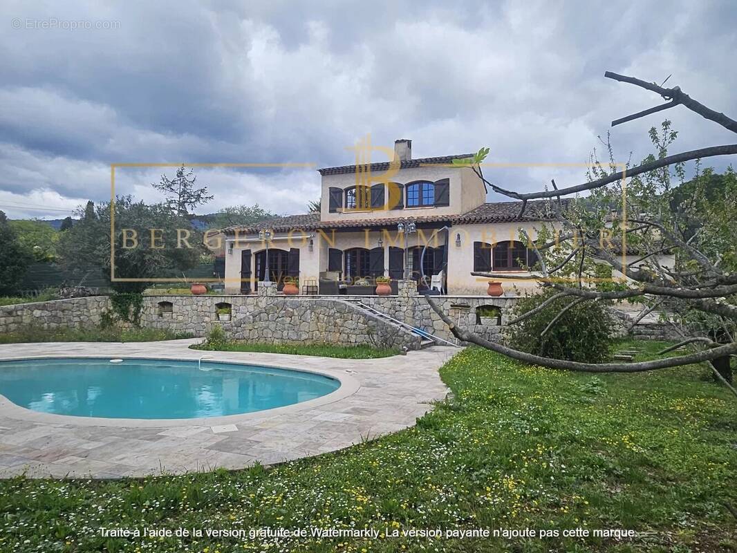 Maison à GRASSE