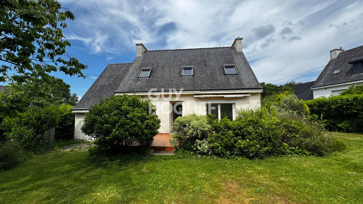 Maison à GRAND-CHAMP