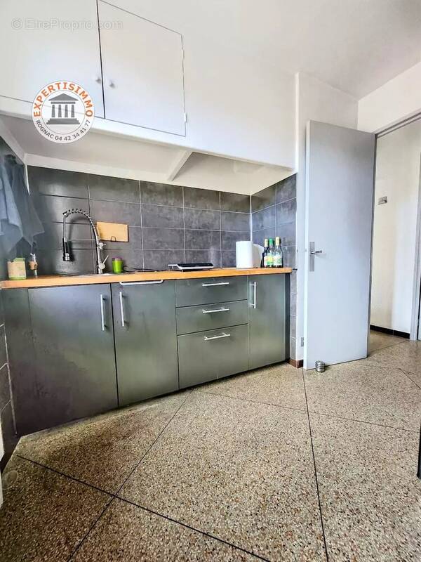 Appartement à VITROLLES