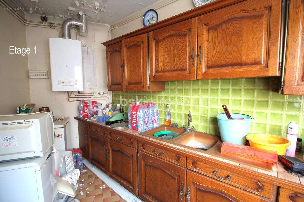 Appartement à LAMALOU-LES-BAINS