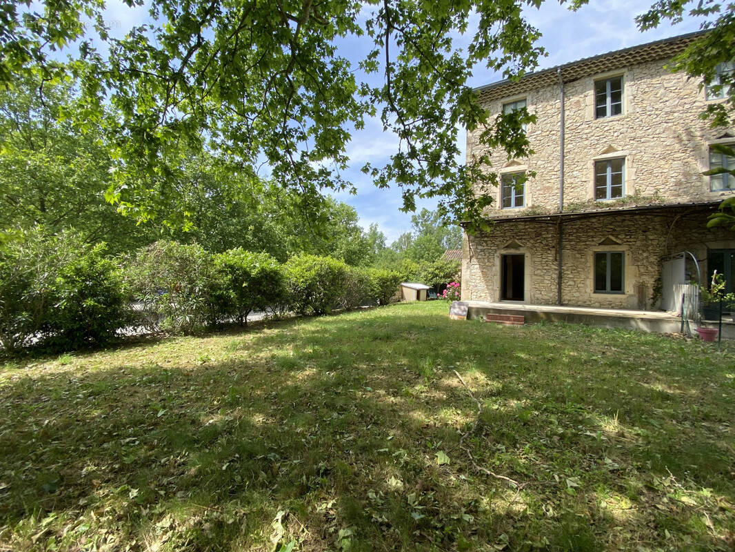 Appartement à MONTBOUCHER-SUR-JABRON