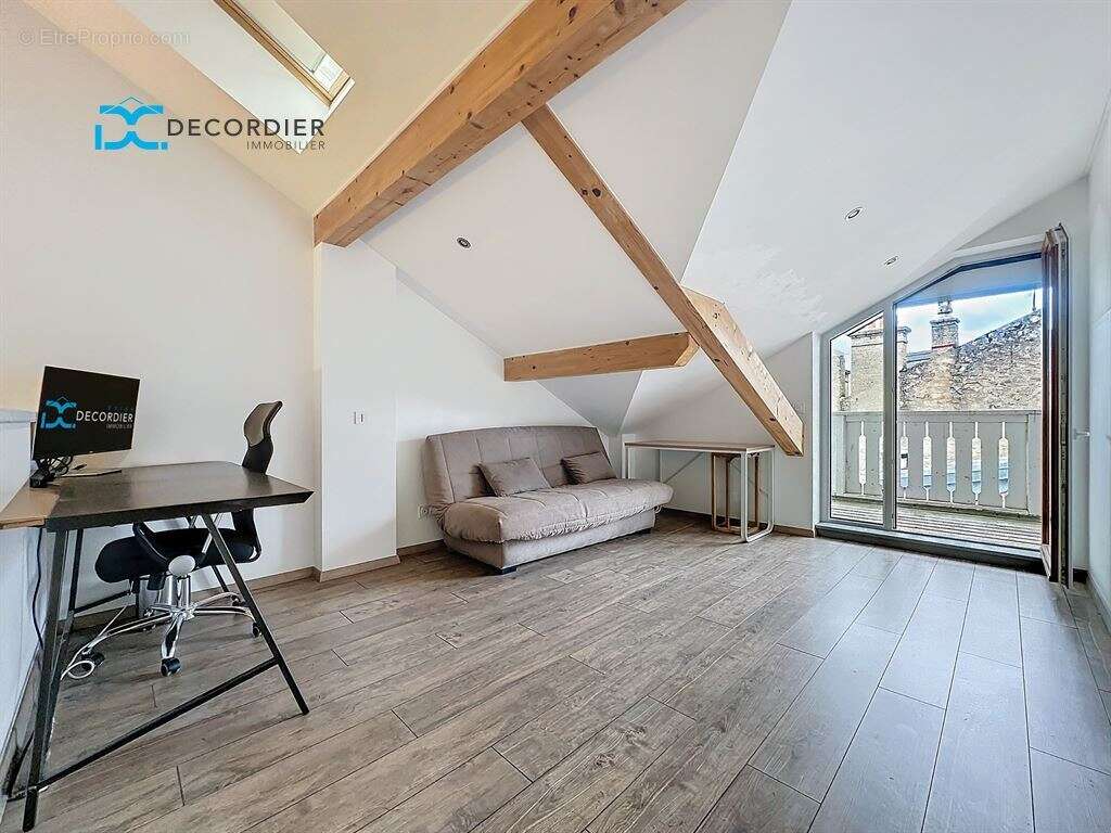 Appartement à EVIAN-LES-BAINS