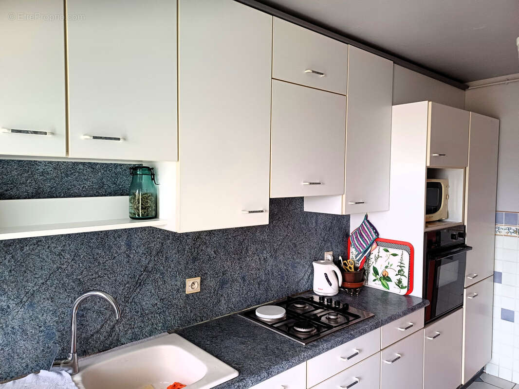 Appartement à PIERRELATTE