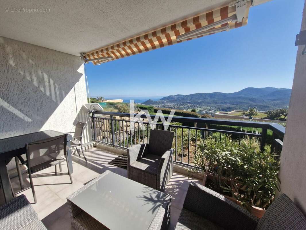 Appartement à MANDELIEU-LA-NAPOULE