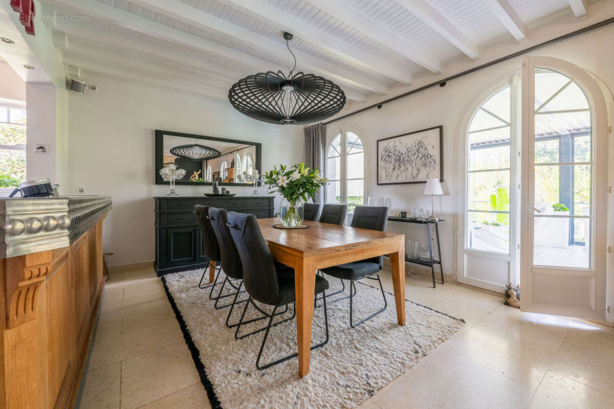 Maison à LA QUEUE-EN-BRIE