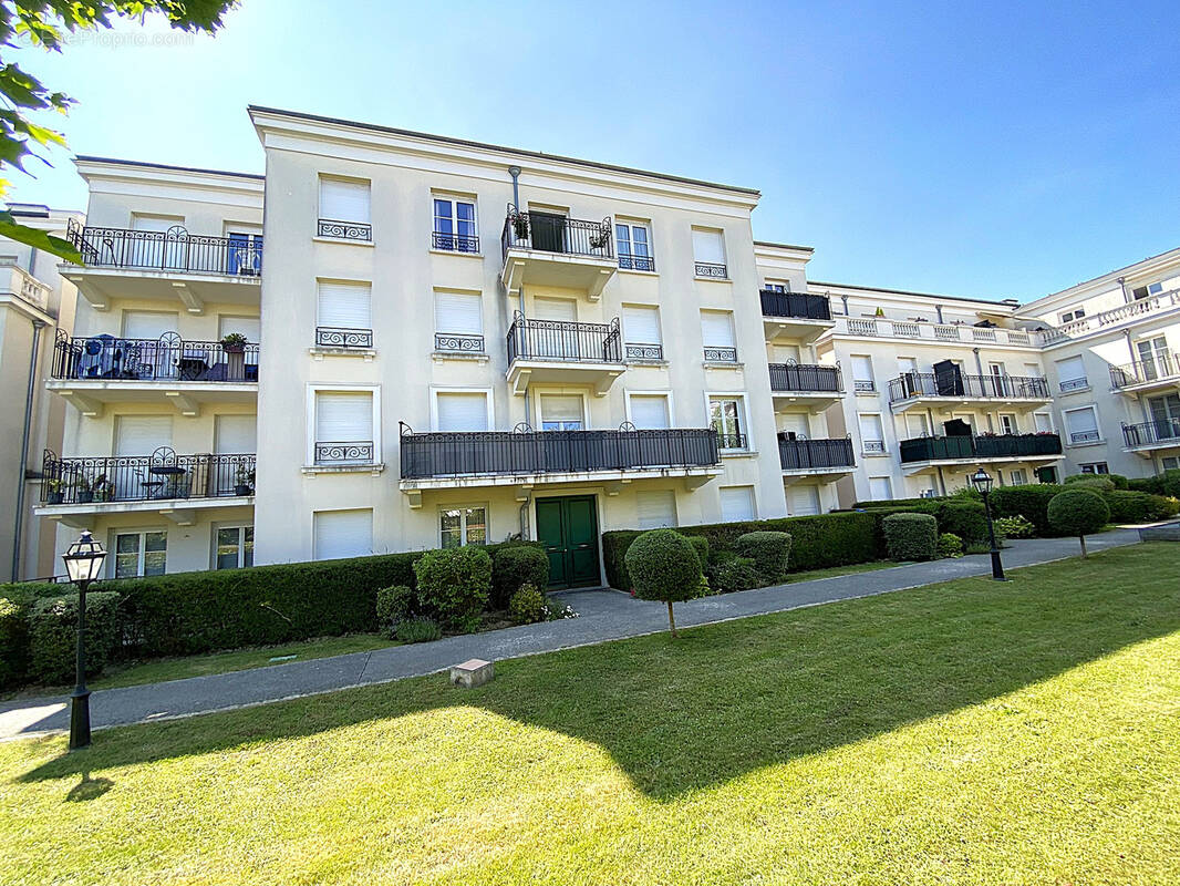 Appartement à SERRIS