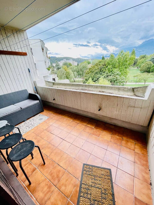 Appartement à ECHIROLLES
