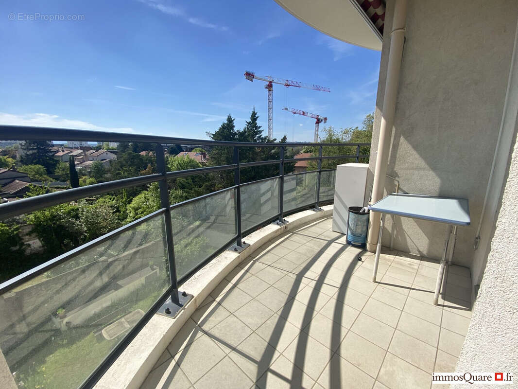 Appartement à LYON-8E