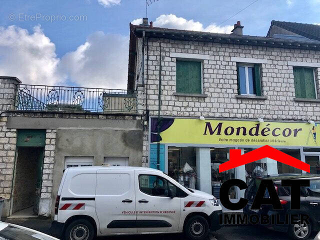 Appartement à CHAMPAGNE-SUR-SEINE
