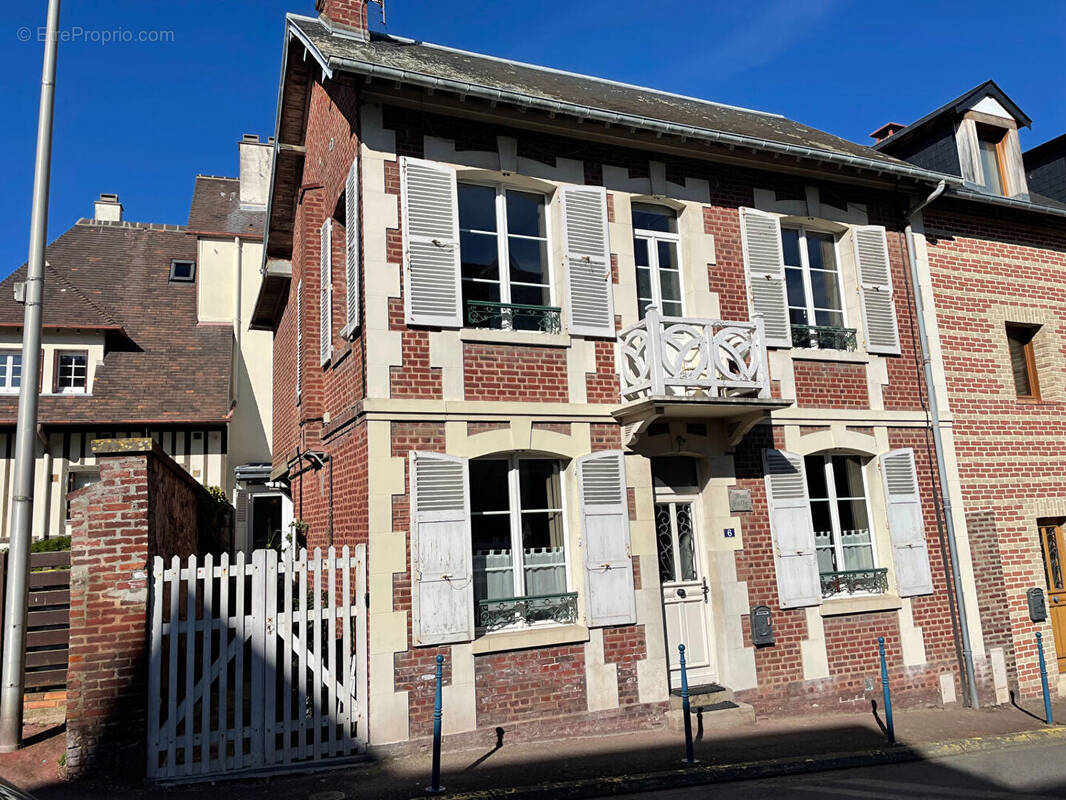 Maison à VILLERS-SUR-MER