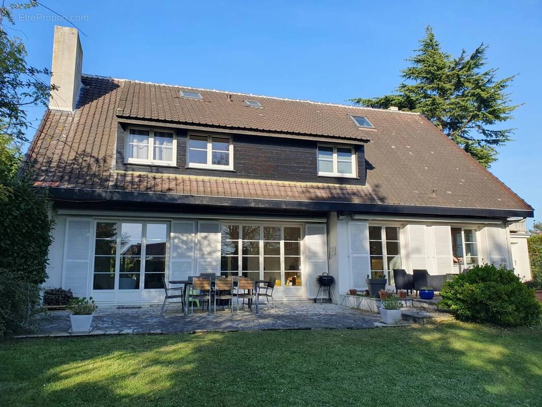 Maison à CHAVENAY