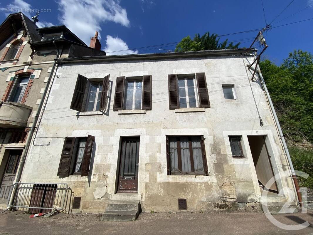Maison à CLAMECY