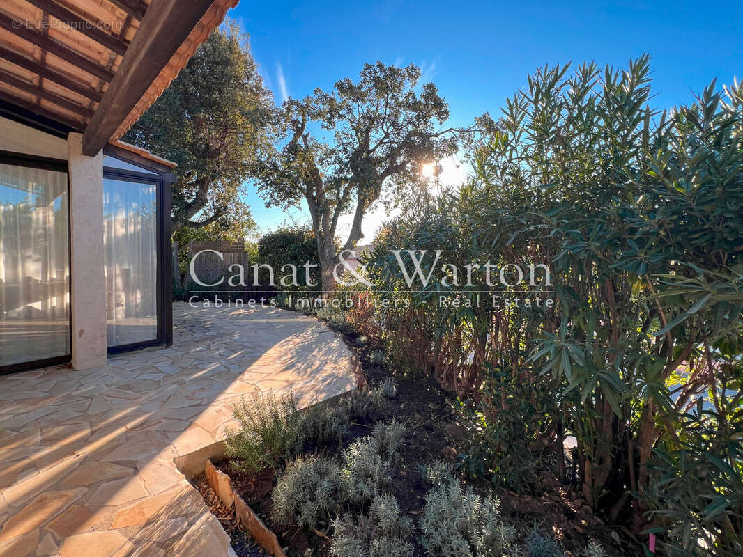Maison à LA CROIX-VALMER