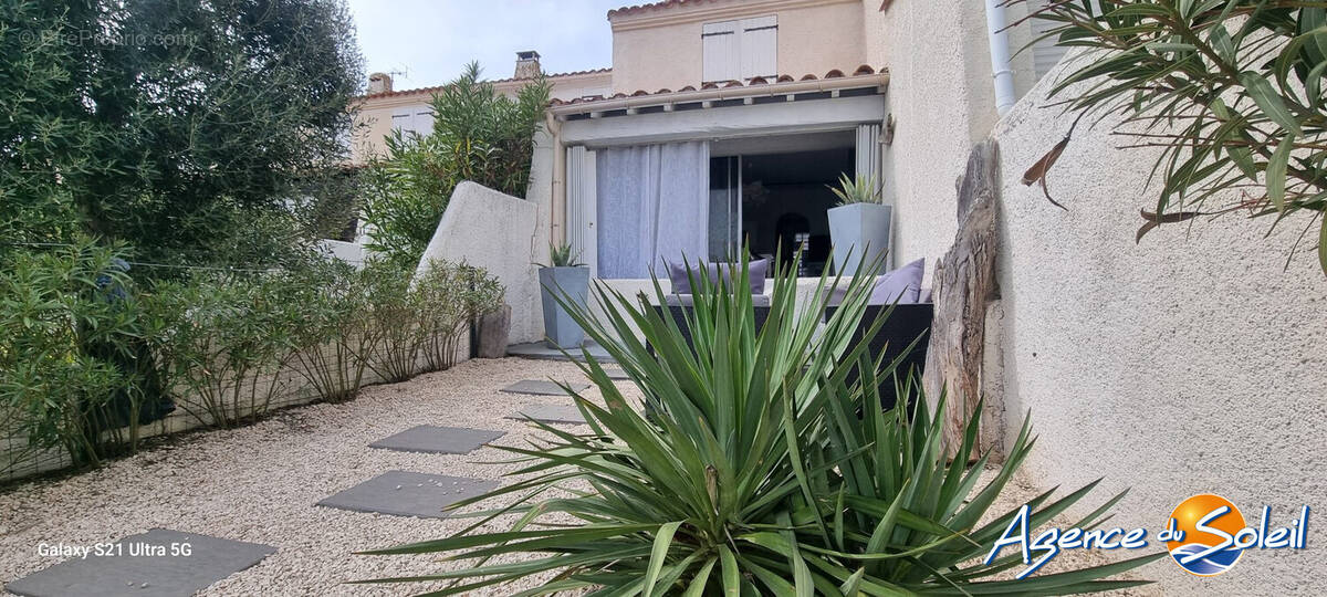 Maison à FLEURY